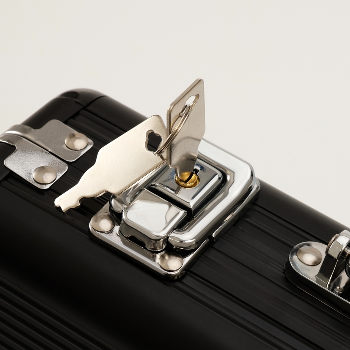 Металлический кейс, 30 х 21 х 6.5 см, черный Металлический кейс, 30 х 21 х 6.5 см, черный