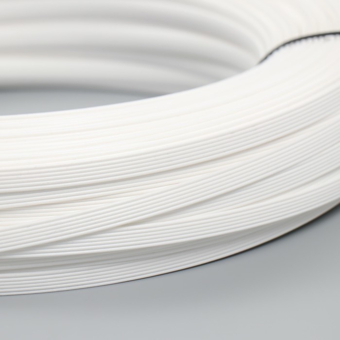 Ротанг искусственный 8 мм 100 м волна (белый) Ротанг искусственный 8 мм 100 м волна (белый)