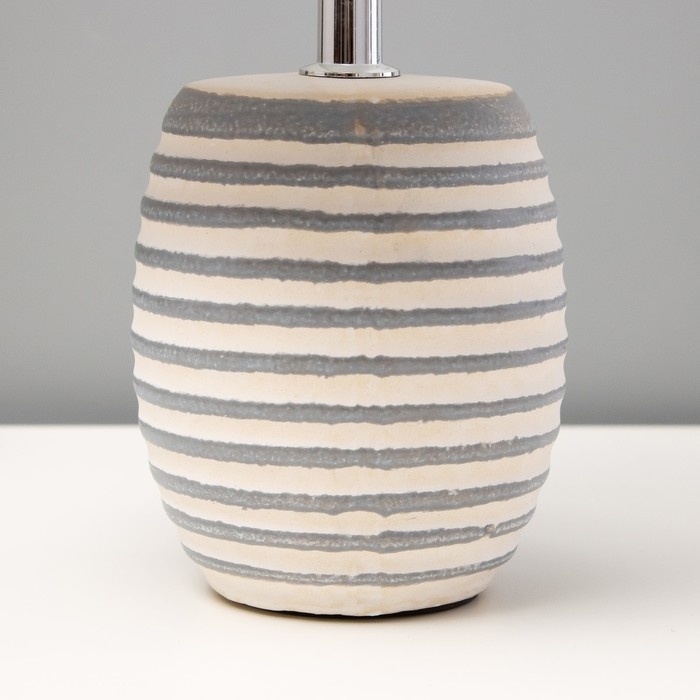 Настольная лампа Настольная лампа "Алатея" Е14 40Вт бело-серый 17х17х28 см