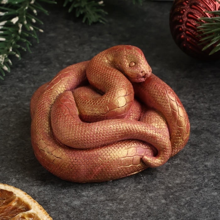 Новый год. Символ 2025. Фигура Новый год. Символ 2025. Фигура "Змея Лея" бордовый с позолотой, 4х6,5х7,5см