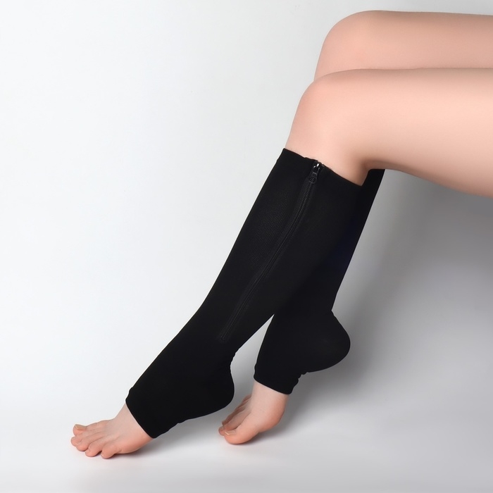 Гольфы утягивающие, универсальные, L-XL р-р, пара, цвет чёрный Гольфы утягивающие, универсальные, L-XL р-р, пара, цвет чёрный