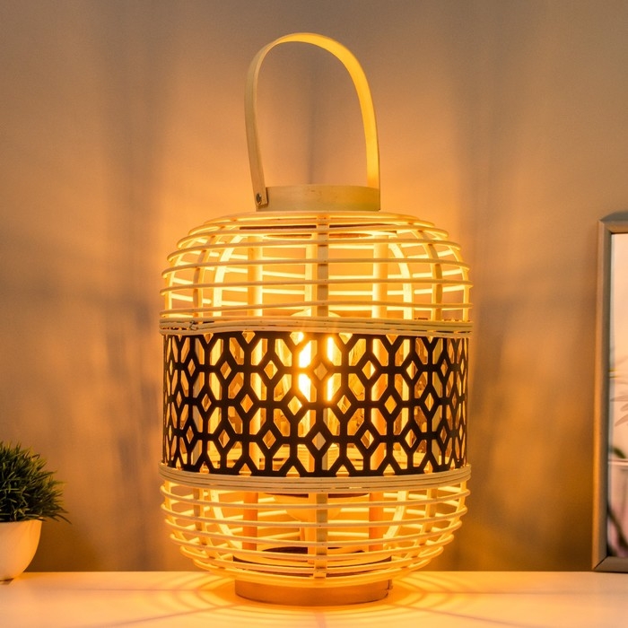 Настольная лампа Настольная лампа "Киана" 15Вт 25х25х32,5 см RISALUX