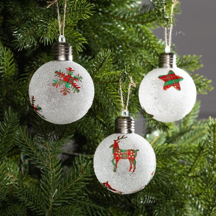 Набор ёлочных шаров «Клетчатые узоры» 3 шт., батарейки, 1 LED, свечение тёплое белое