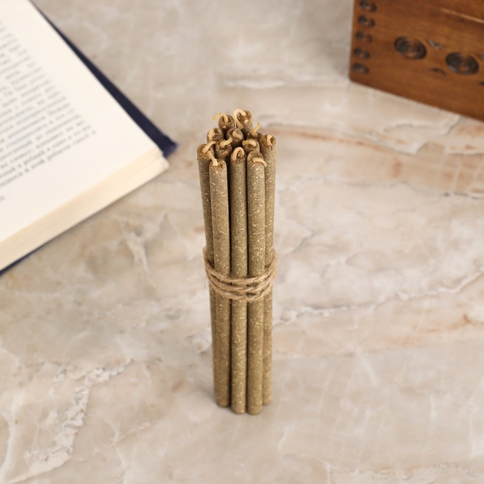 Свеча магическая медовая с полынью и зверобоем от зависти и сплетен «Молвинец», 12 штук Свеча магическая медовая с полынью и зверобоем от зависти и сплетен «Молвинец», 12 штук