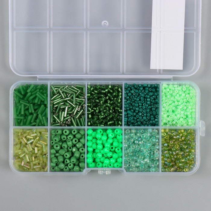 Бисер стекло 2/0, 6/0, 8/0, 12/0 в шкатулке  Бисер стекло 2/0, 6/0, 8/0, 12/0 в шкатулке "Зелёный" стеклярус 12,5х6,5х2 см