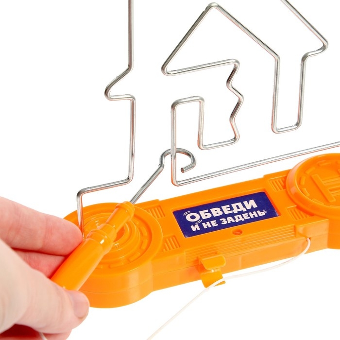 Развивающая игра &laquo;Обведи и не задень&raquo;