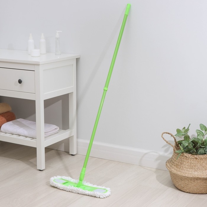 Швабра для мытья пола Доляна, микрофибра 38×8 см, гибкие края, телескопическая ручка 80(120) см Швабра для мытья пола Доляна, микрофибра 38×8 см, гибкие края, телескопическая ручка 80(120) см