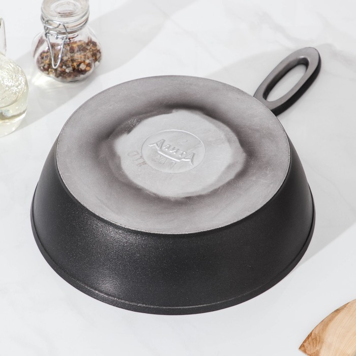 Сковорода «Сотейник», d=24 см, алюминиевая ручка, антипригарное покрытие, цвет чёрный Сковорода «Сотейник», d=24 см, алюминиевая ручка, антипригарное покрытие, цвет чёрный