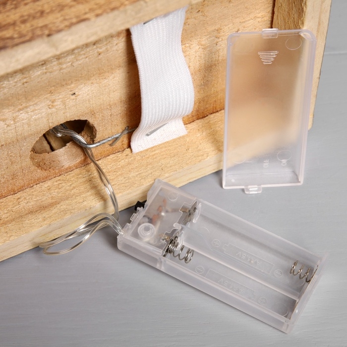 Фигура деревянная Фигура деревянная "Изба", 21х12х23 см, 5 LED, батарейки AAx2 (не в комплекте), свечение теплое белое