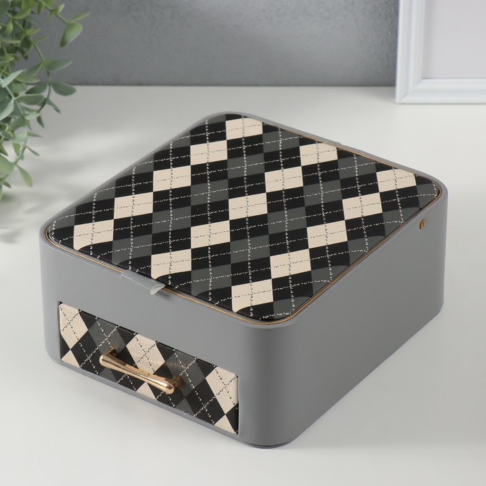 Шкатулка кожзам для украшений  Шкатулка кожзам для украшений "Клетка" серая 20х22,5х9,5 см