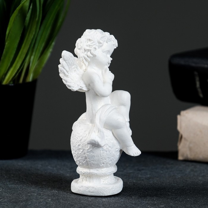 Фигура Фигура "Ангел на шаре" перламутр, 11х5х5см