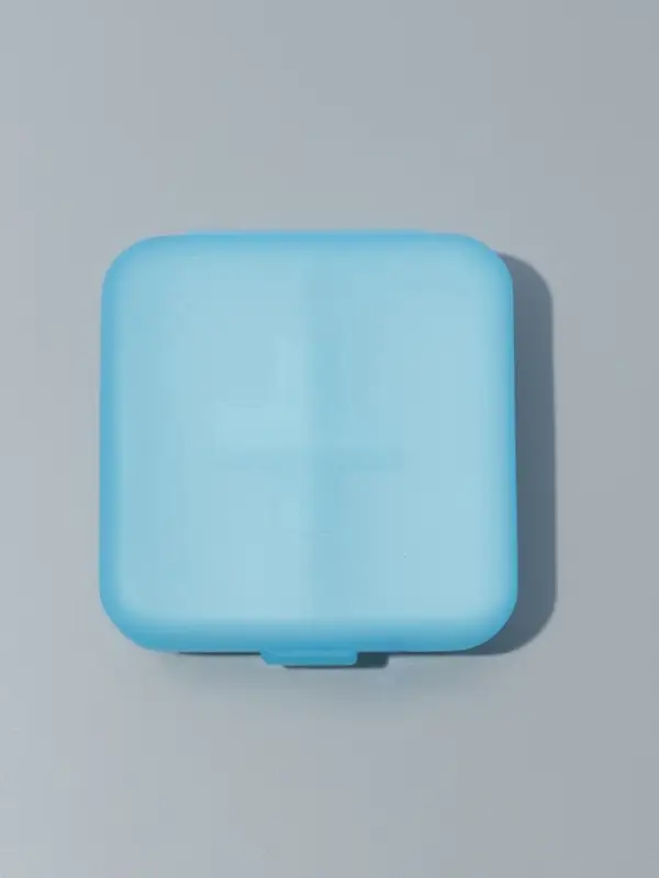 Таблетница, 4 секции, 6×6×2 см, съёмные секции, МИКС Таблетница, 4 секции, 6×6×2 см, съёмные секции, МИКС