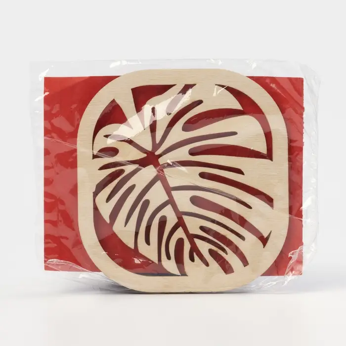 Подставка деревянная под горячее «Монстера», 8,7×9,2 см Подставка деревянная под горячее «Монстера», 8,7×9,2 см