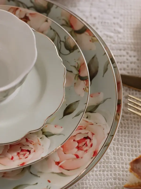 Тарелка WY Pink O'hara, d=20 см, фарфор, зелёная