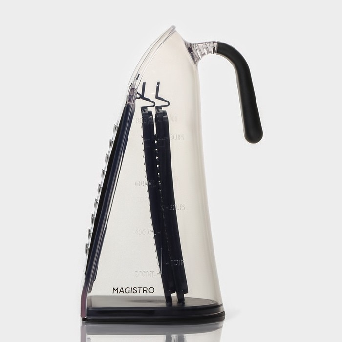 Терка кухонная Magistro Gretta, 3 лезвия в комплекте, противоскользящее основание Терка кухонная Magistro Gretta, 3 лезвия в комплекте, противоскользящее основание