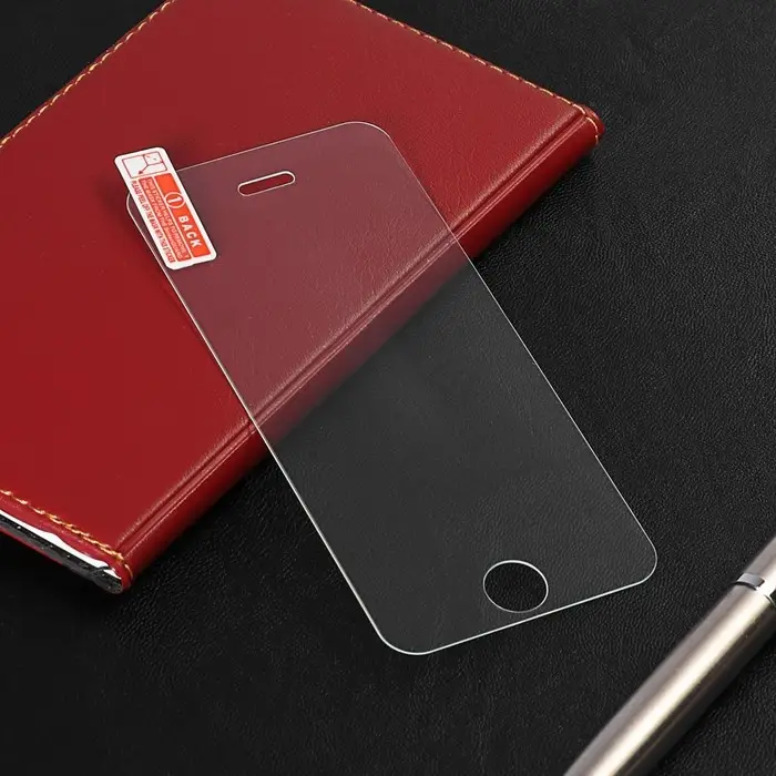 Защитное стекло 2.5D Luazon для iPhone 5/5S, полный клей, 0.26 мм, 9Н Защитное стекло 2.5D Luazon для iPhone 5/5S, полный клей, 0.26 мм, 9Н