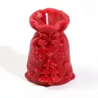 Свеча новогодняя &laquo;Мешочек с подарками&raquo;, 5.5&times;4.5&times;7 см, 7 ч, красный