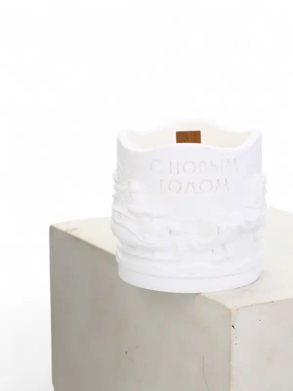 Свеча &laquo;Новый год&raquo;, аромат сандал, гипс