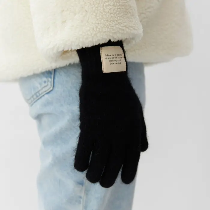 Перчатки женские MIST с шерстью кролика, р-р 22 см, цв. черный