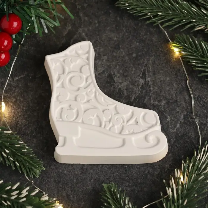 Фигура под раскраску «Конёк Ажурный» Фигура под раскраску «Конёк Ажурный»