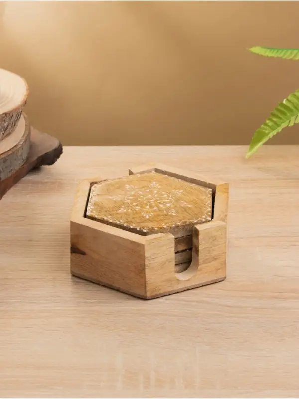 Подставка под горячее &laquo;Пряник&raquo;, набор 4 шт., 15&times;13&times;5 см, дерево манго