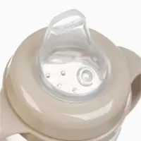 Поильник - непроливайка Baby Bear с силиконовым носиком, 270 мл., бежевый Mum&Baby