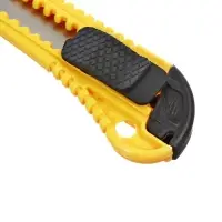 Нож канцелярский, лезвие 18 мм, корпус пластик, фиксатор, блистер, МИКС