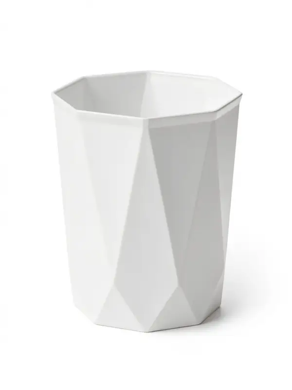 Стакан для зубных щёток &laquo;Призма&raquo;, 9.5&times;9.5&times;11 см, белый