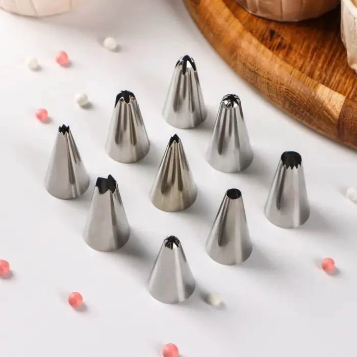 Набор насадок кондитерских Доляна, d=1,8 см, 9 шт, форма МИКС Набор насадок кондитерских Доляна, d=1,8 см, 9 шт, форма МИКС