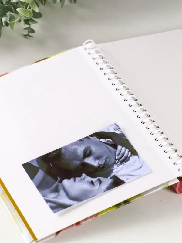 Фотоальбом 10 магнитных листов "Нежные розы"  23X28см, пер-т внутр.спираль