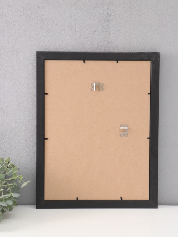 Фоторамка пластик Фоторамка пластик "МИРАМ" 30х40 см, серебряный