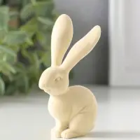 Сувенир полистоун, флок "Белый заяц" 3х4,5х8,5 см