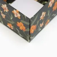 Коробка самосборная &laquo;Лилии&raquo;, размер 11&times;11&times;7 см, плотность 270 г/м&sup2;