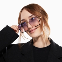 Очки солнцезащитные uv 400, дужка 13.5 см, ширина 12.8 см, линза 5.5×6 см