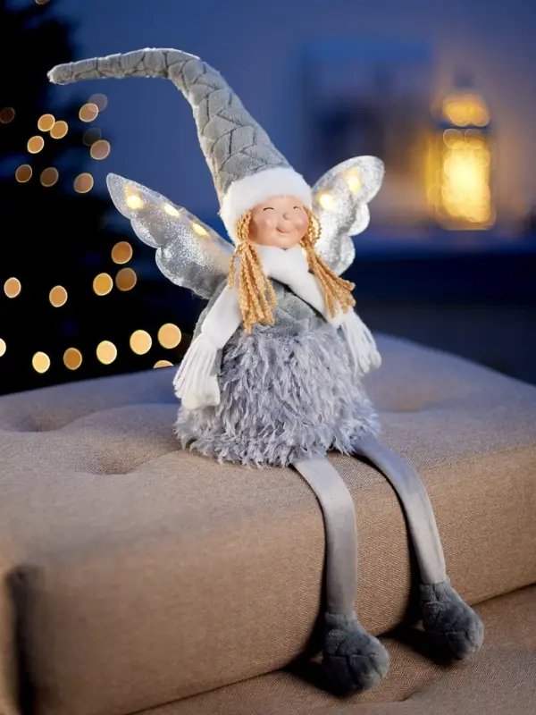 Светодиодная фигура &laquo;Кукла в сером&raquo; 70 см, текстиль, 6 LED, от батареек AG10&times;3, свечение тёплое белое