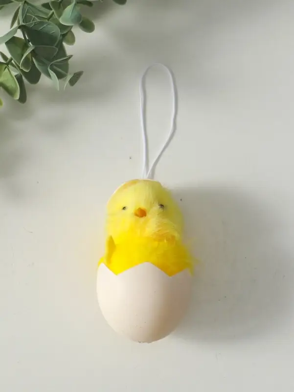 Подвеска декоративная Подвеска декоративная "Вылупившийся цыплёнок в скорлупе" 5х5,5х9,5 см