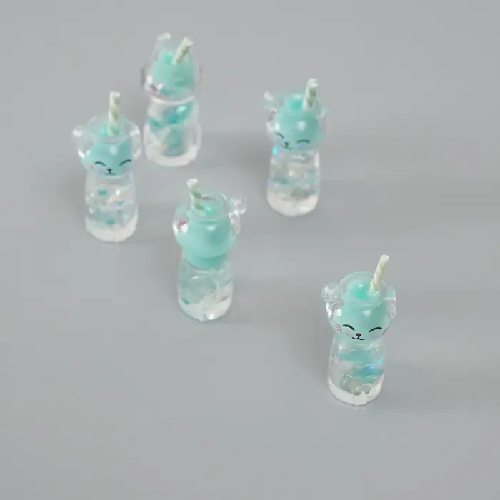 Подвеска для творчества акрил "Коктейль. Мята-кошка" светится в темноте 3,4х1,8х1,8 см