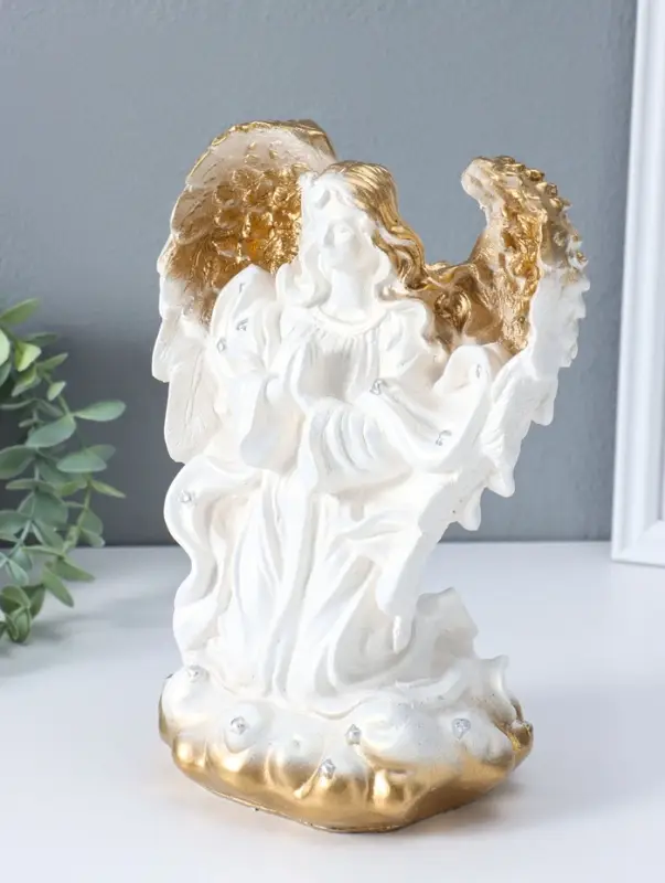 Фигура "Ангелина" белая, 27х14х15 см