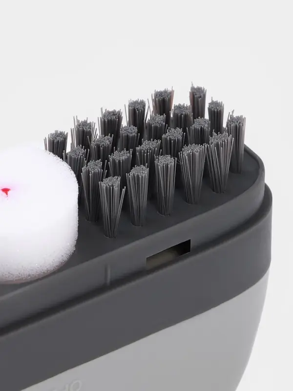 Щётка для обуви с моющим средством Raccoon, салфетка в комплекте, картонная коробка