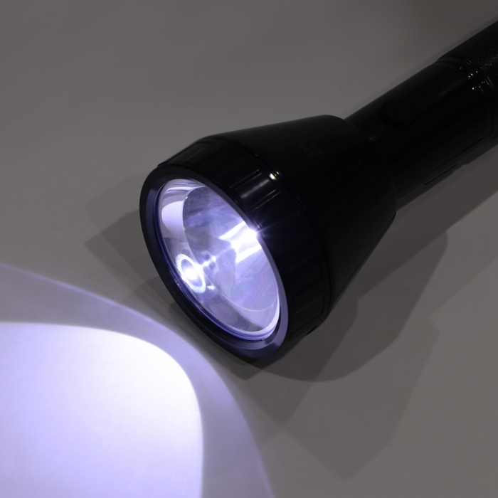 Фонарь ручной аккумуляторный, 7 Вт, 1600 мАч, 3535LED, 2 режима, IPX2, 26.4 х 6.4 см Фонарь ручной аккумуляторный, 7 Вт, 1600 мАч, 3535LED, 2 режима, IPX2, 26.4 х 6.4 см
