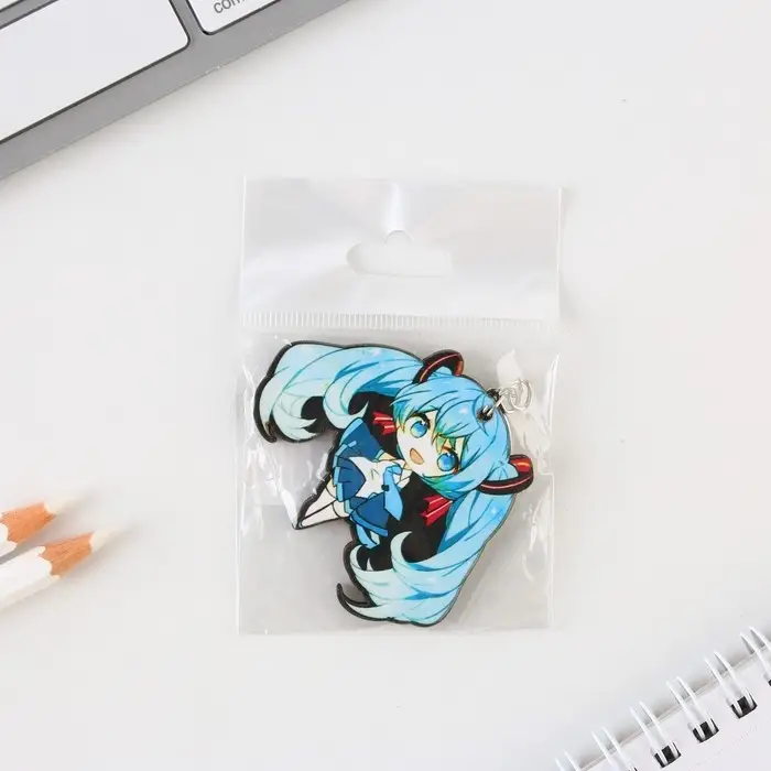 Брелок для ключей аниме &laquo;Девочка с голубыми волосами&raquo; деревянный