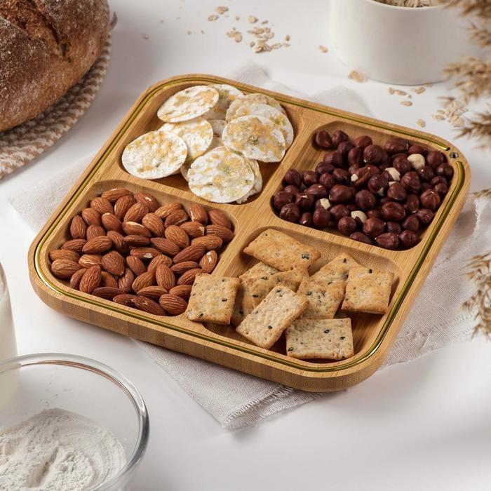 Менажница Доляна «Цветение», 4 секции, 24,5×24,5 см, бамбук Менажница Доляна «Цветение», 4 секции, 24,5×24,5 см, бамбук