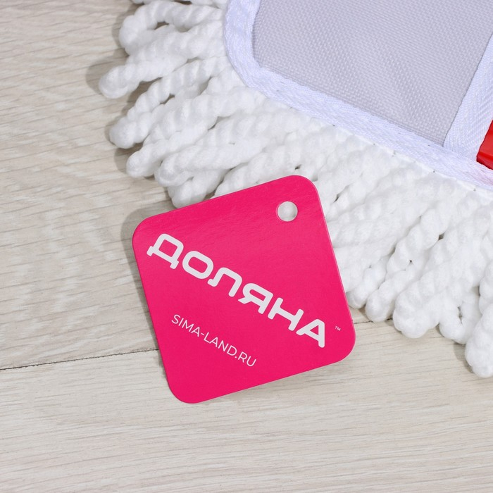 Швабра для мытья пола с распылителем Доляна, насадка из микрофибры 40×10 см, металлическая ручка 124 см, цвет МИКС Швабра для мытья пола с распылителем Доляна, насадка из микрофибры 40×10 см, металлическая ручка 124 см, цвет МИКС