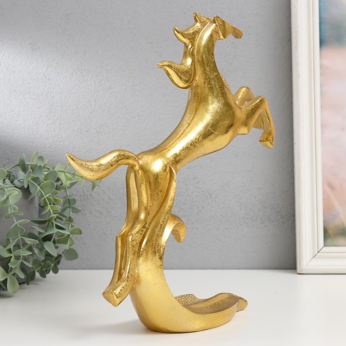 Сувенир полистоун Сувенир полистоун "Скакун на волне" золото 30х27х7 см