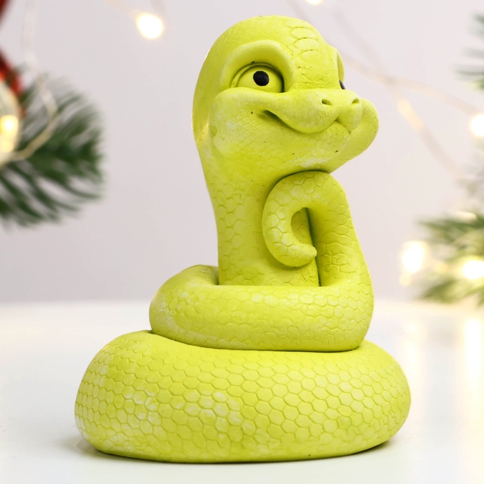 Новый год. Символ 2025. Фигура Новый год. Символ 2025. Фигура "Змейка Фея" лимонная, 7х6см