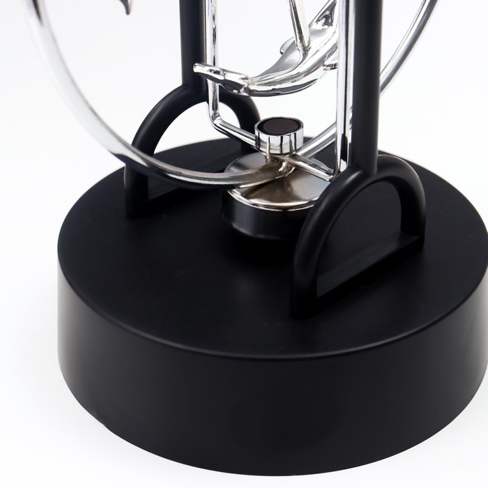 Маятник Маятник "Сфера" дельфины 13,5 х 10,8 х 20 см