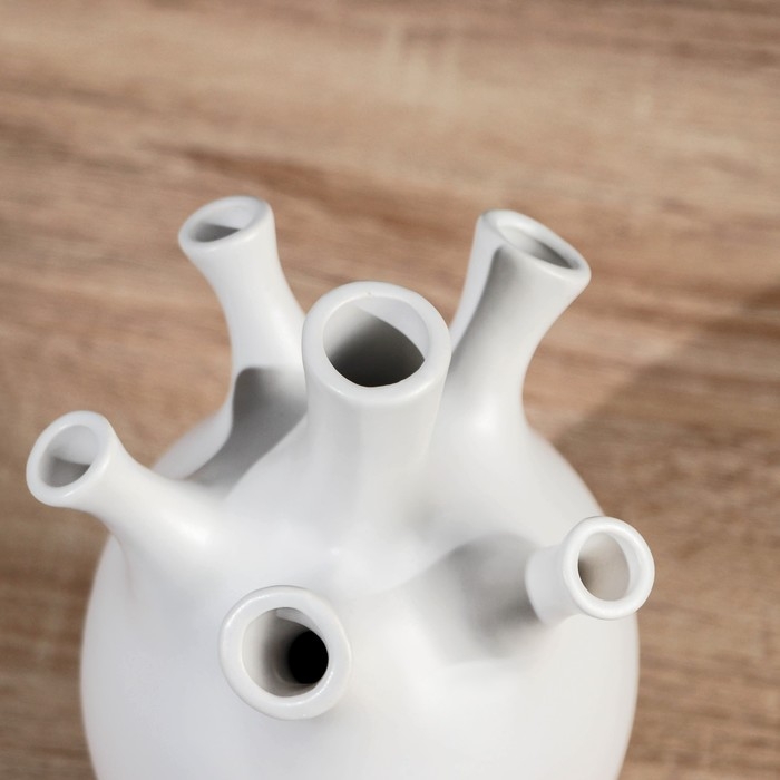 Ваза керамика настольная Ваза керамика настольная "Пикассо" (ручная роспись) сердце, 22 см, белый