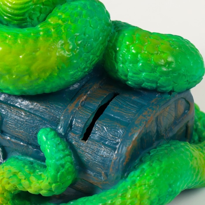 Копилка Копилка"КОБРА НА СУНДУКЕ "  20 х 17 х 12 см.