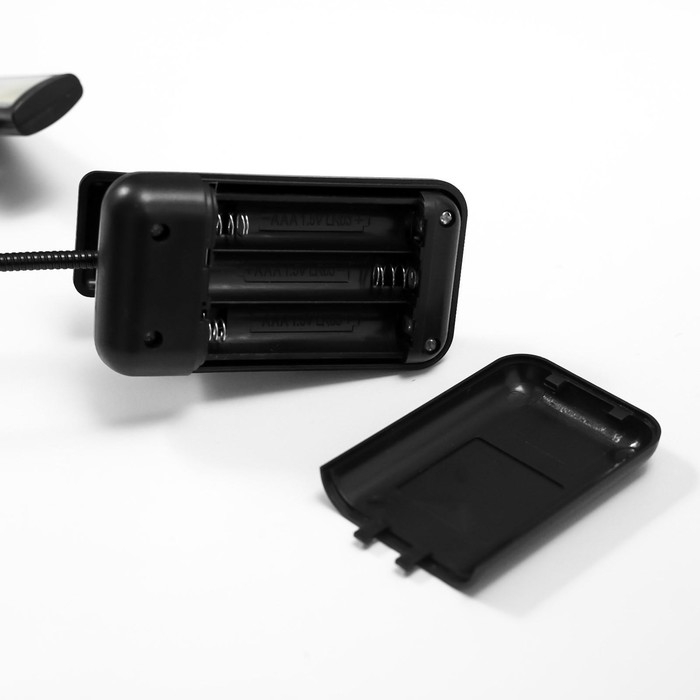 Лампа для чтения на прищепке 16430/1 LED от батареек 3ААА черный 7х4,5х31 см RISALUX Лампа для чтения на прищепке 16430/1 LED от батареек 3ААА черный 7х4,5х31 см RISALUX