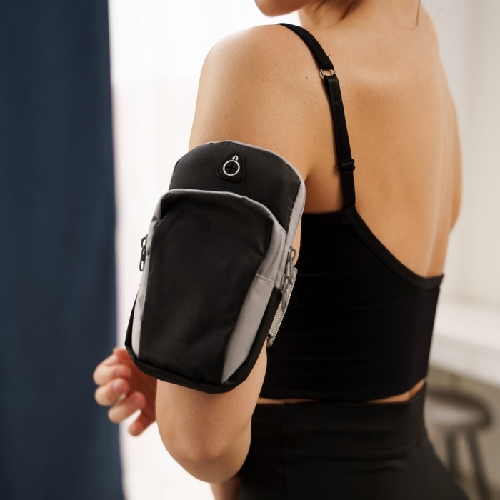 Сумка спортивная на руку ONLYTOP, 18х12 см, цвет чёрный Сумка спортивная на руку ONLYTOP, 18х12 см, цвет чёрный